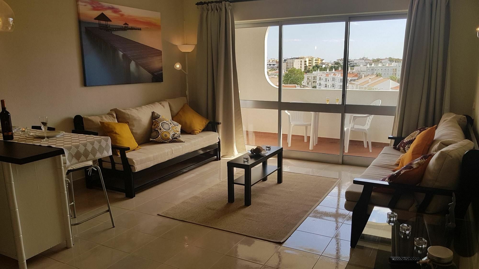 Choro In With Wonderful Sea View Pool Access * Albufeira