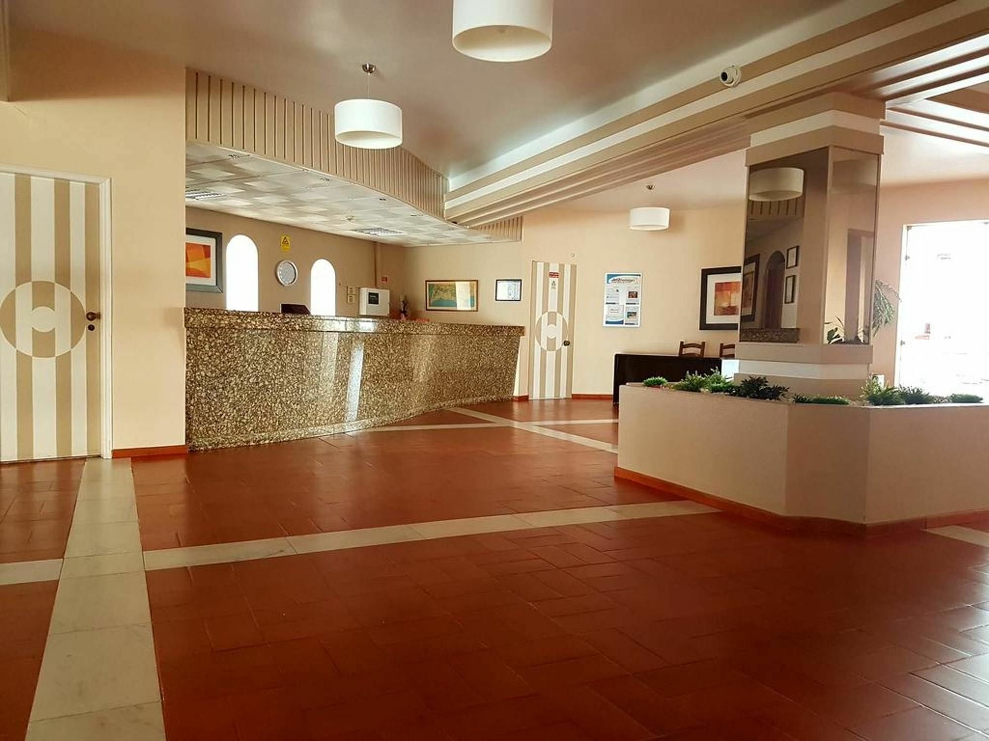 Choro In With Wonderful Sea View Pool Access * Albufeira