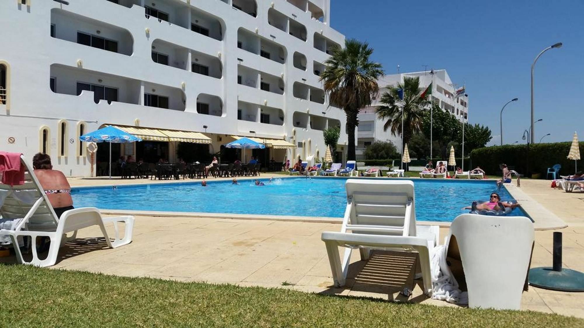 Choro In With Wonderful Sea View Pool Access Apartment Albufeira